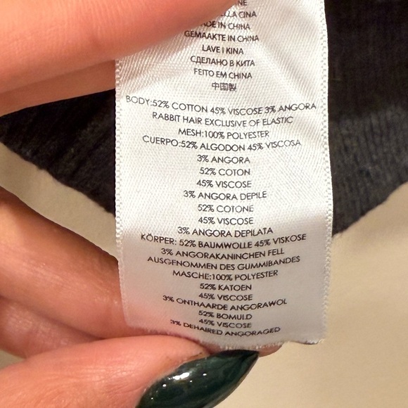 🔥Michael Kors Sequin Embellished button down Sweater🔥 - Picture 6 of 6